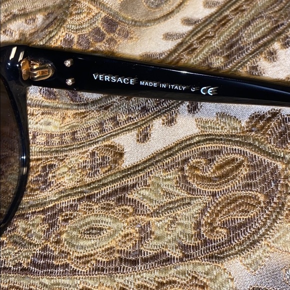 🎈3 DAY SALE 🎈Versace Medusa Cat-Eye Sunglasses🎈 - Picture 6 of 8